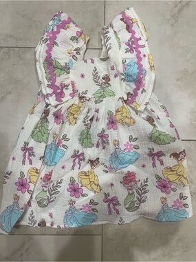 BNWT Disney Princess Pastel Floral & Character Print Dress in White